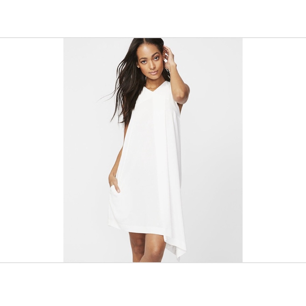 *NEW WITH TAGS* Rachel Roy White Dress